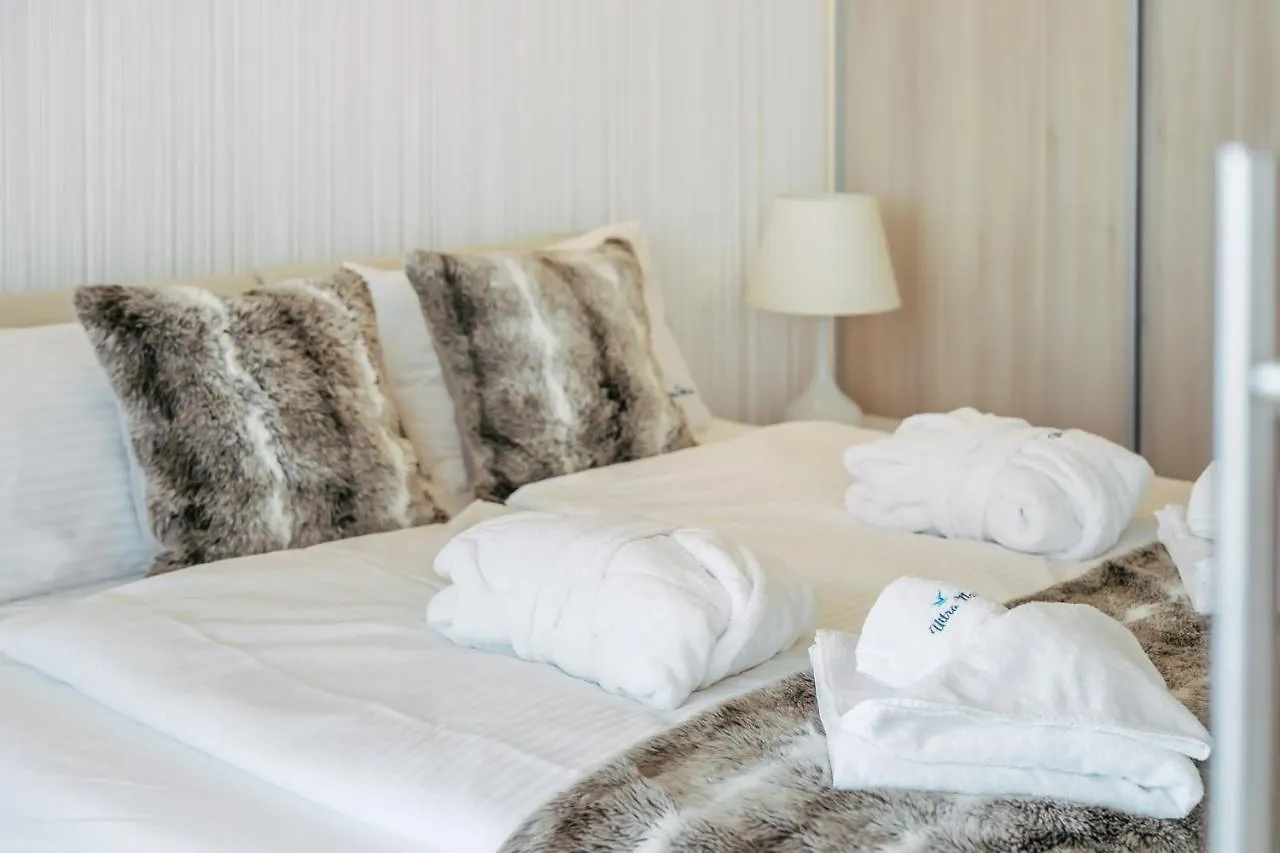 Apartament Z Widokiem Na Morze Z Aneksem Kuchennym I Basenem Ultra Marine Kolobrzeg Poland